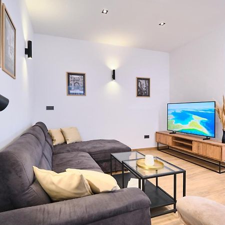 Holiday Home South Cliff 斯普利特 外观 照片