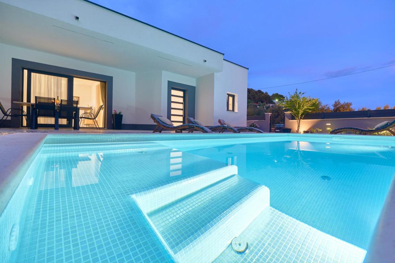 Holiday Home South Cliff 斯普利特 外观 照片